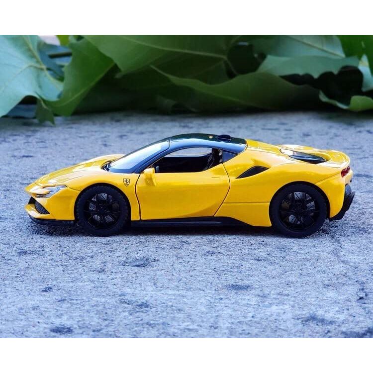 Die-Cast Alloy Ferrari Themed Modle Car 