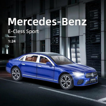 1:24 Die-Cast Mercedes-Benz E300L with Lights