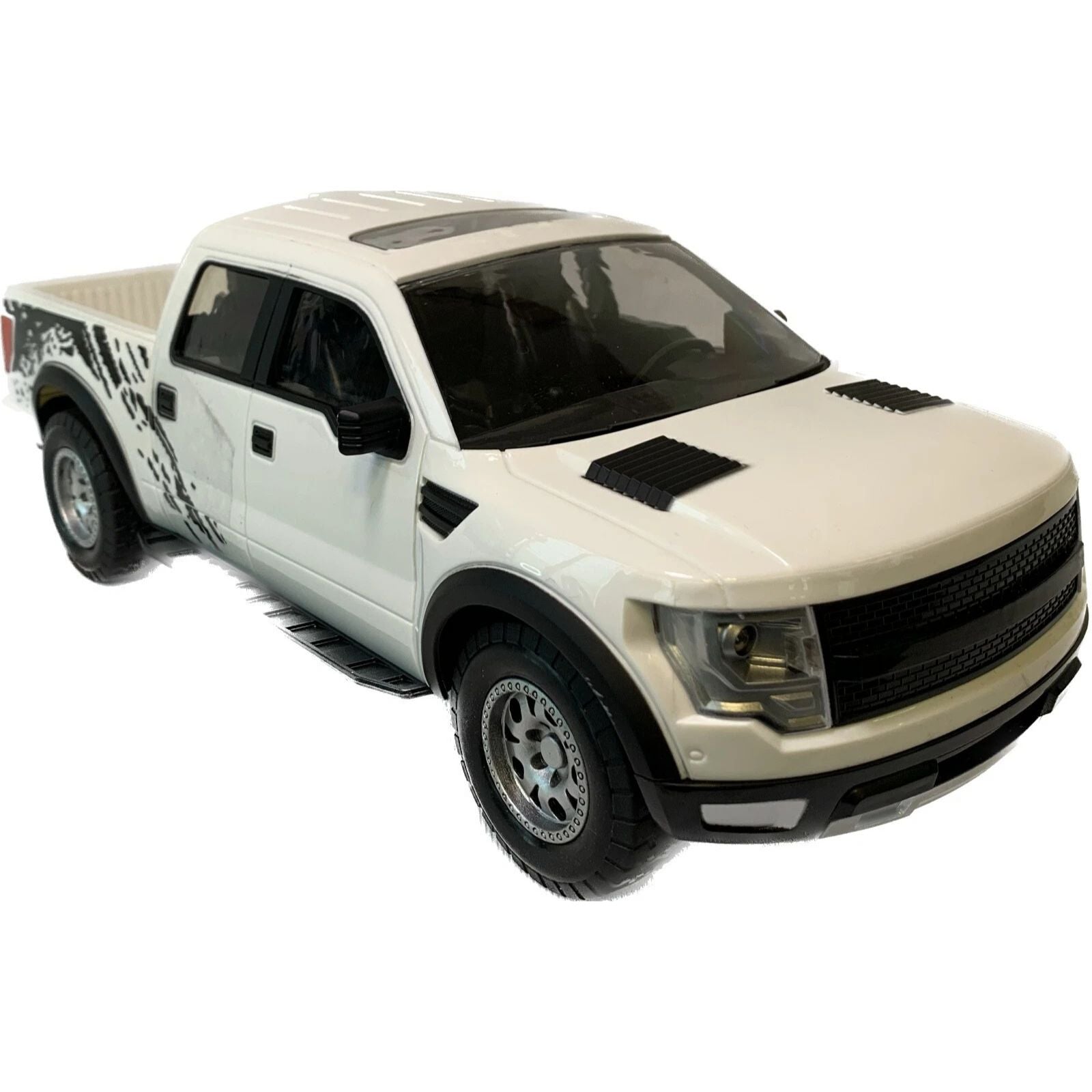 1:14 Scale Remote Control Rover Truck With Rechargeable Batteries 